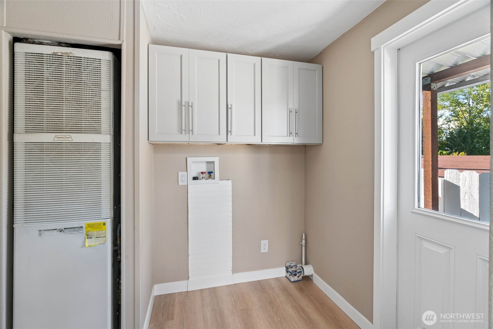 17125 Woodcrest Drive Property Photo 15