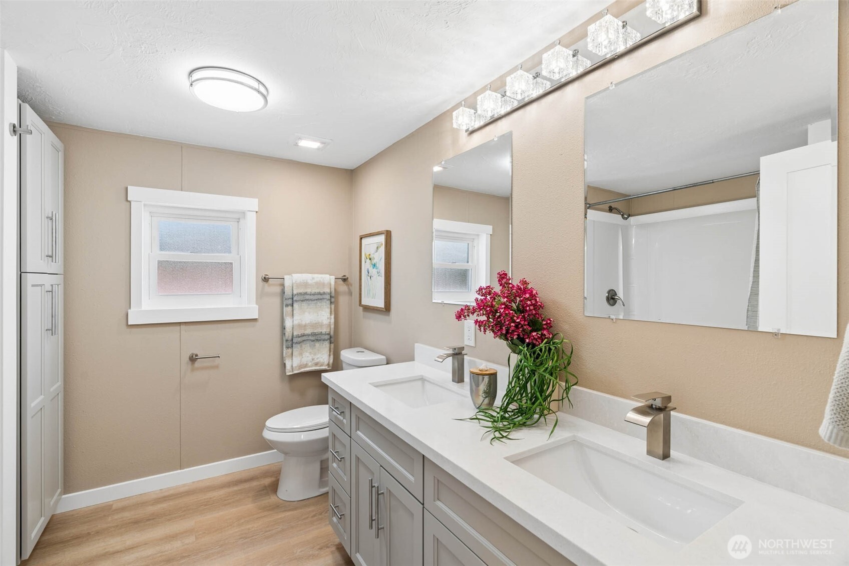 17125 Woodcrest Drive Property Photo 20