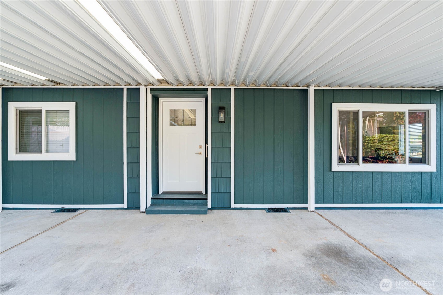 17125 Woodcrest Drive Property Photo 36