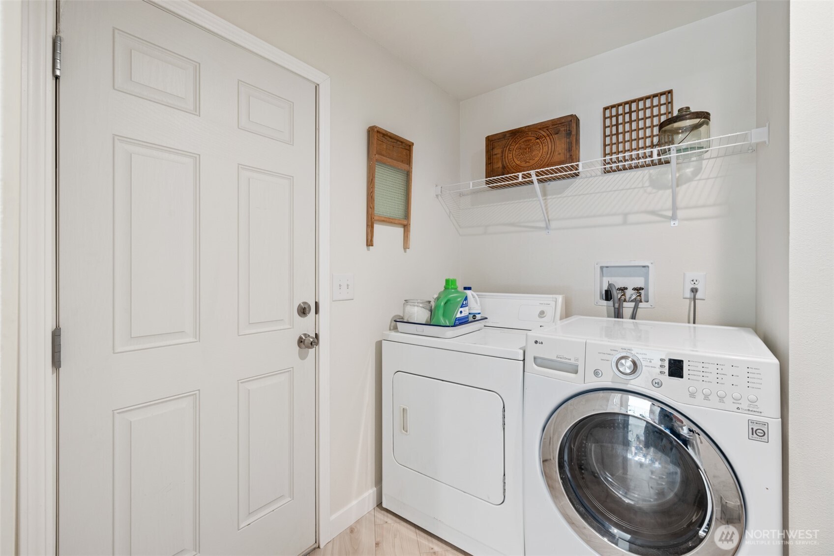2619 W 18th Street Property Photo 9