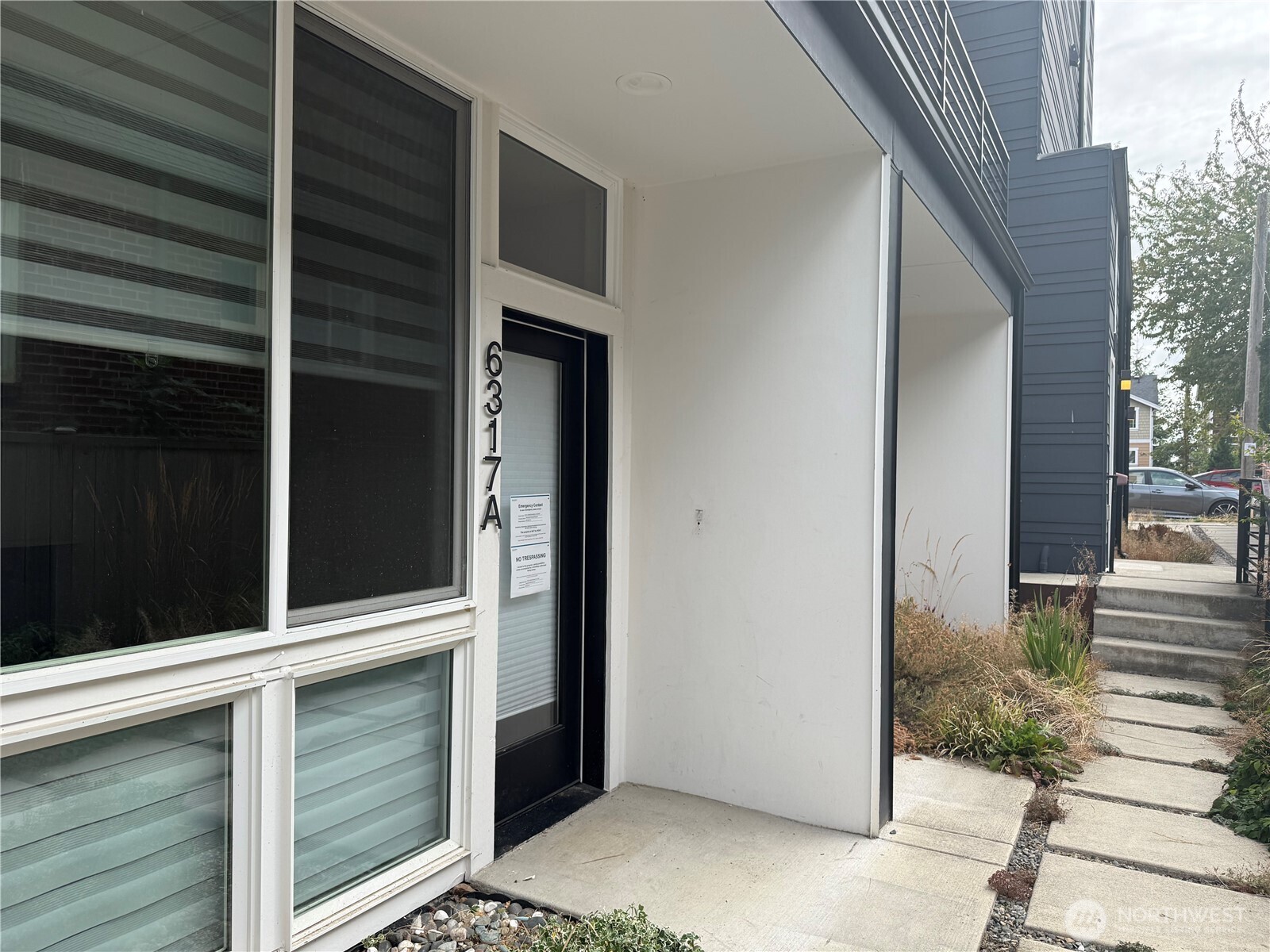 6317 34th Avenue Property Photo 1
