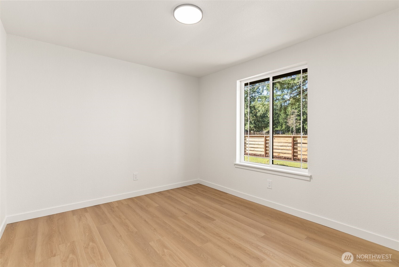 12510 Rainier Acres Road Property Photo 29