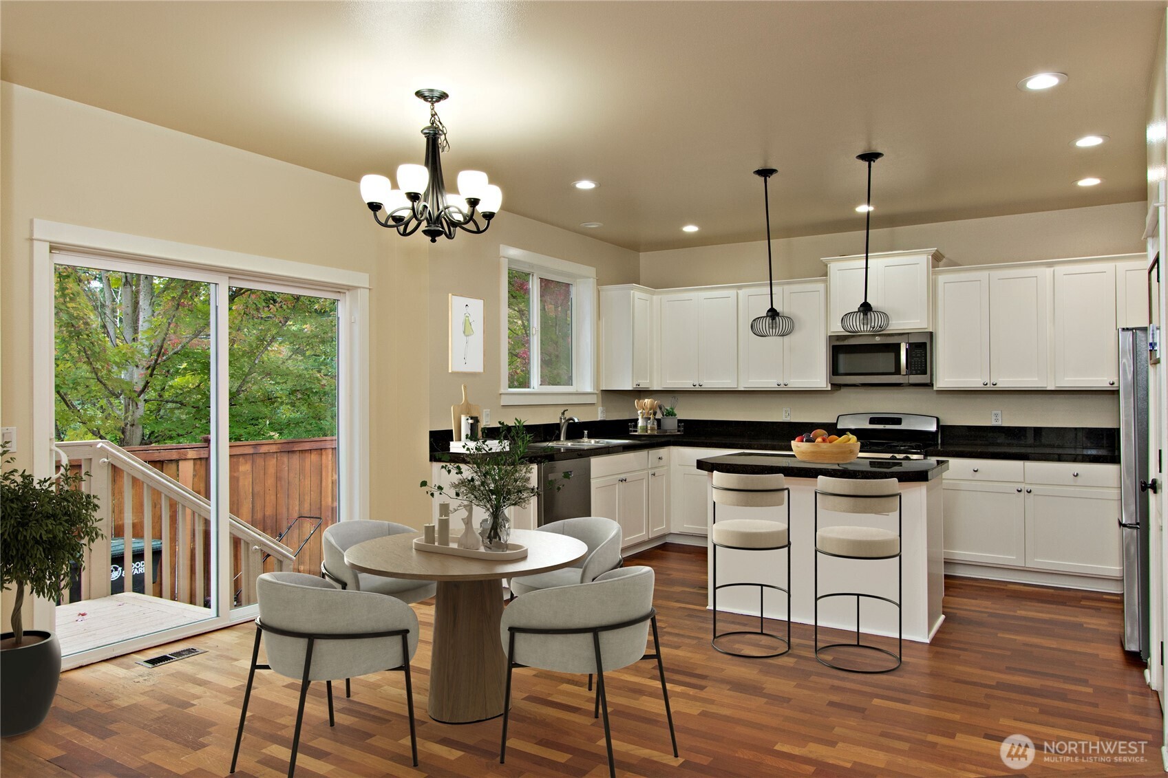 24012 220th Place Property Photo 6