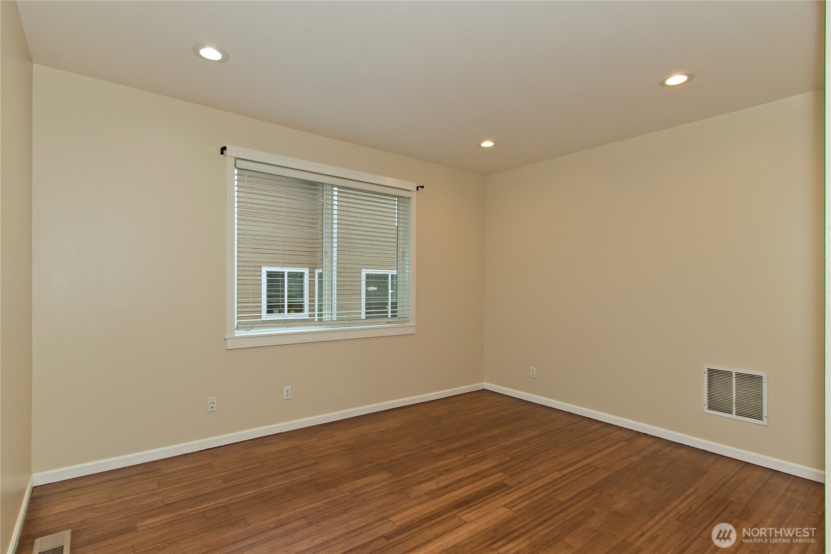 24012 220th Place Property Photo 11