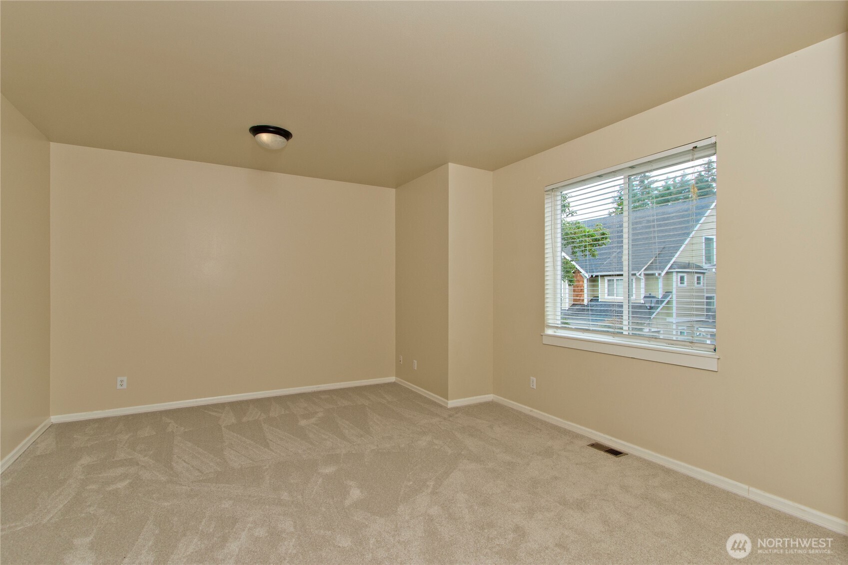24012 220th Place Property Photo 21