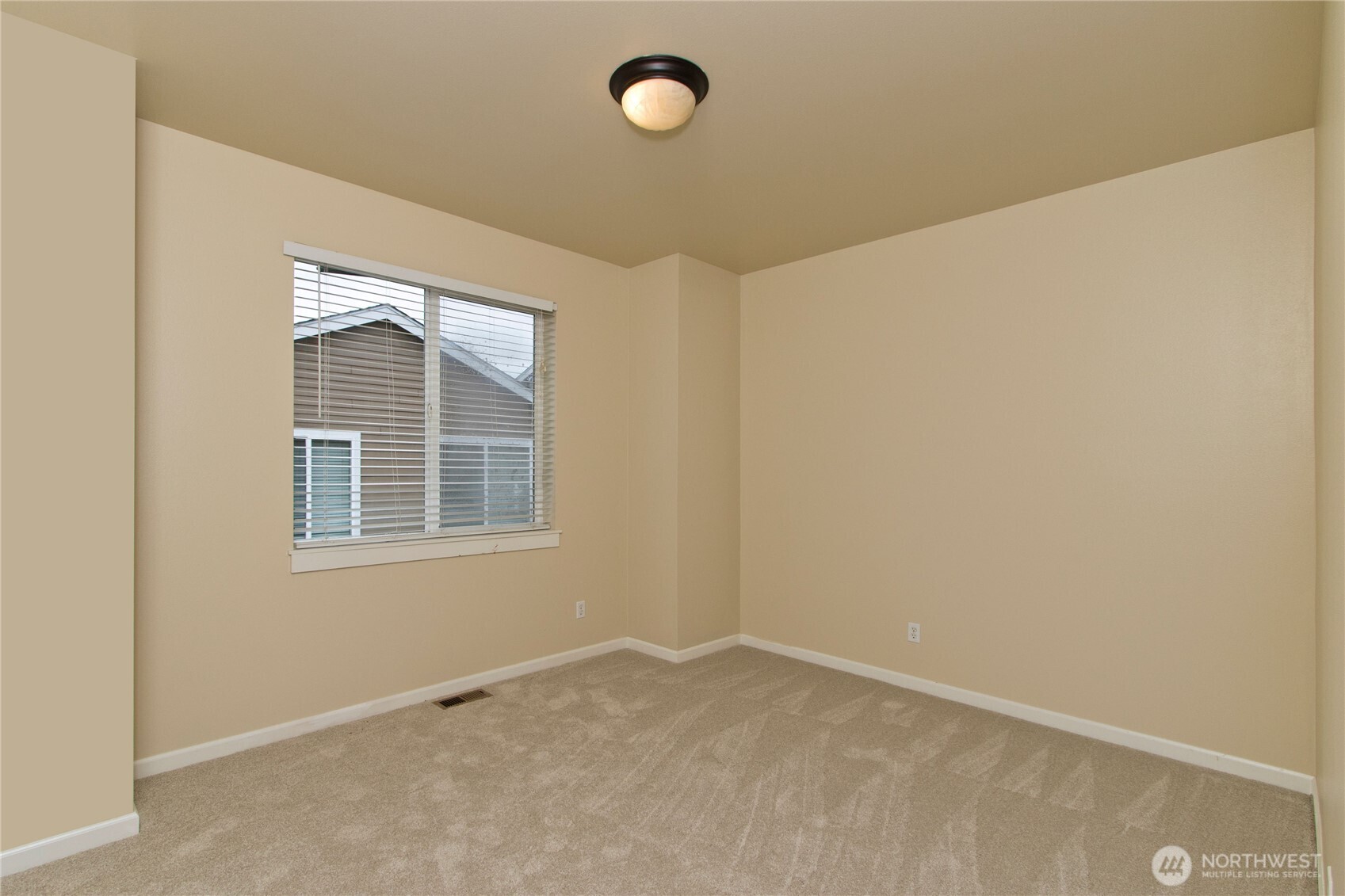 24012 220th Place Property Photo 22