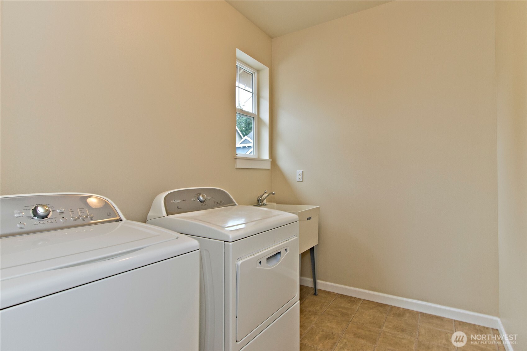 24012 220th Place Property Photo 25