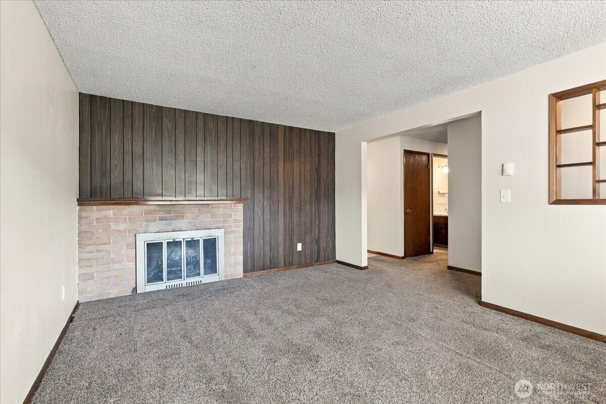 63 Sunset Drive Property Photo 5