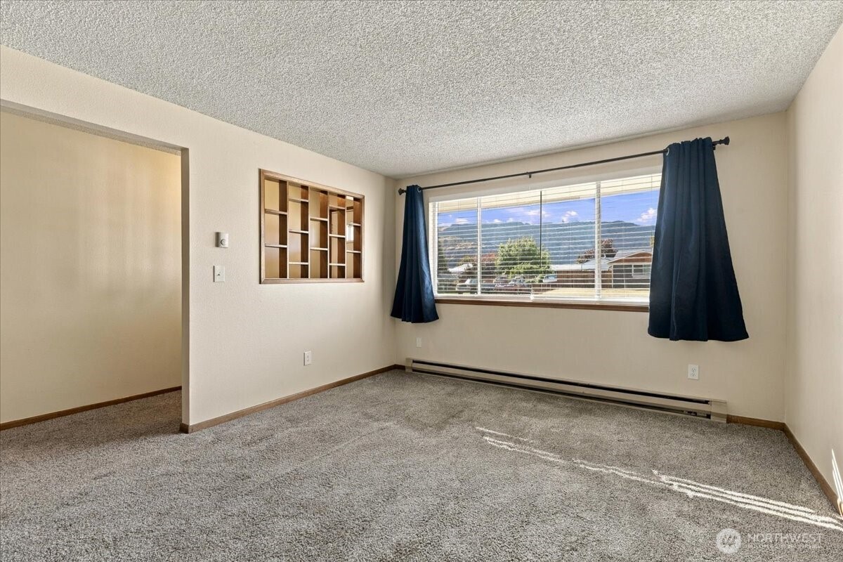 63 Sunset Drive Property Photo 6