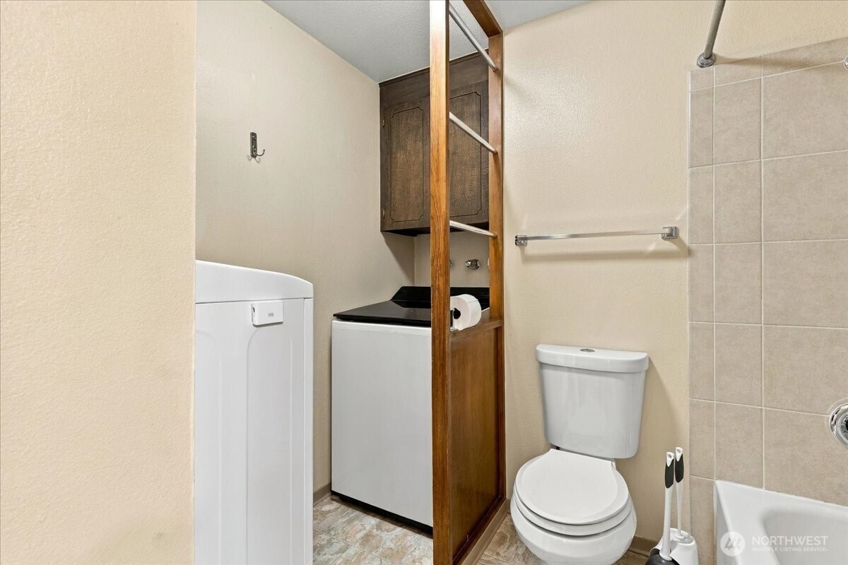 63 Sunset Drive Property Photo 18