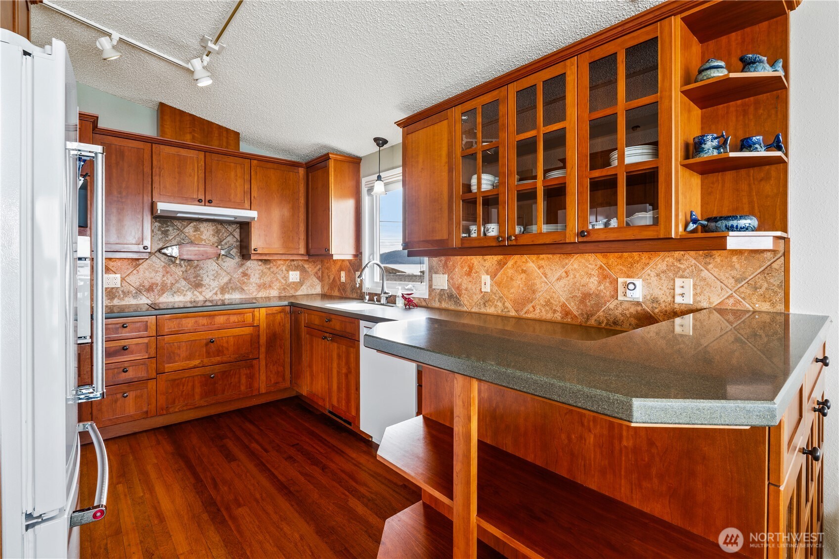 9609 Samish Island Road Property Photo 6