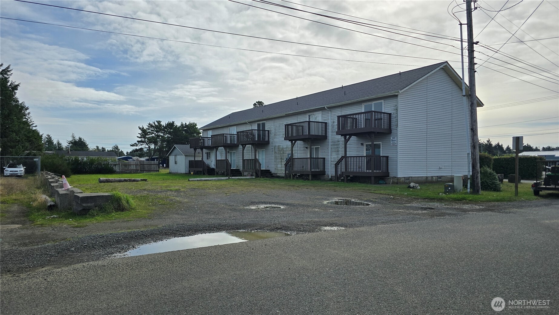 704 Seahorse Avenue Property Photo 12