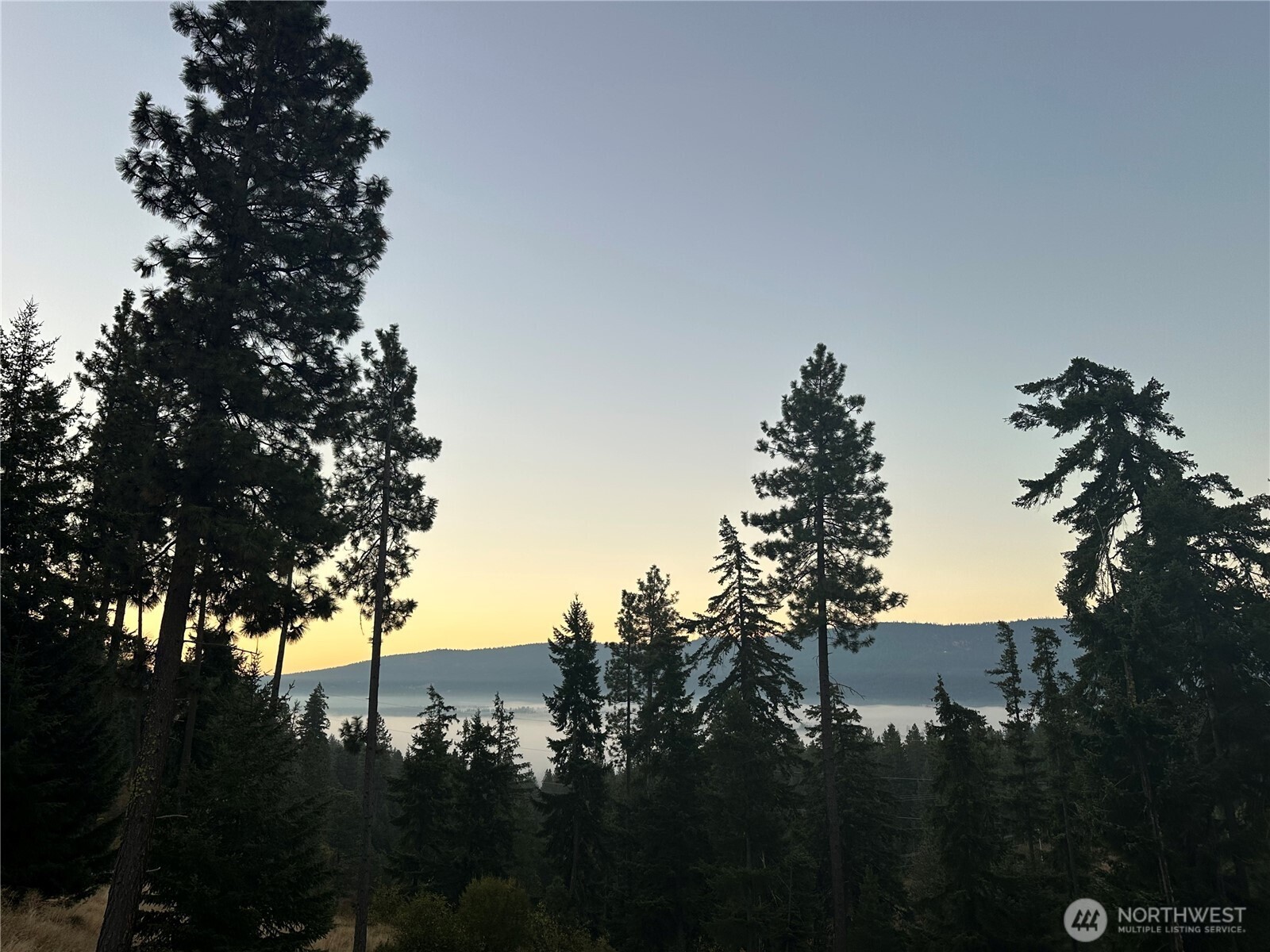 421 Meadow Ridge Drive Property Photo 2