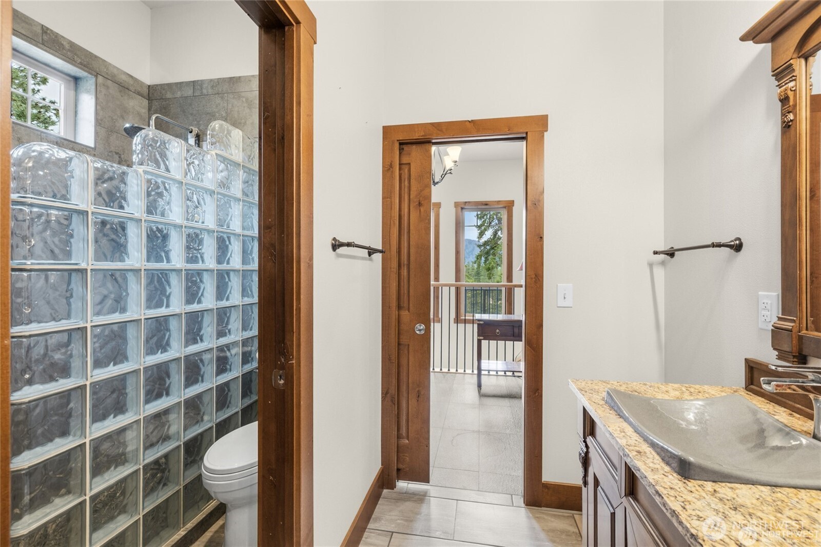 421 Meadow Ridge Drive Property Photo 24