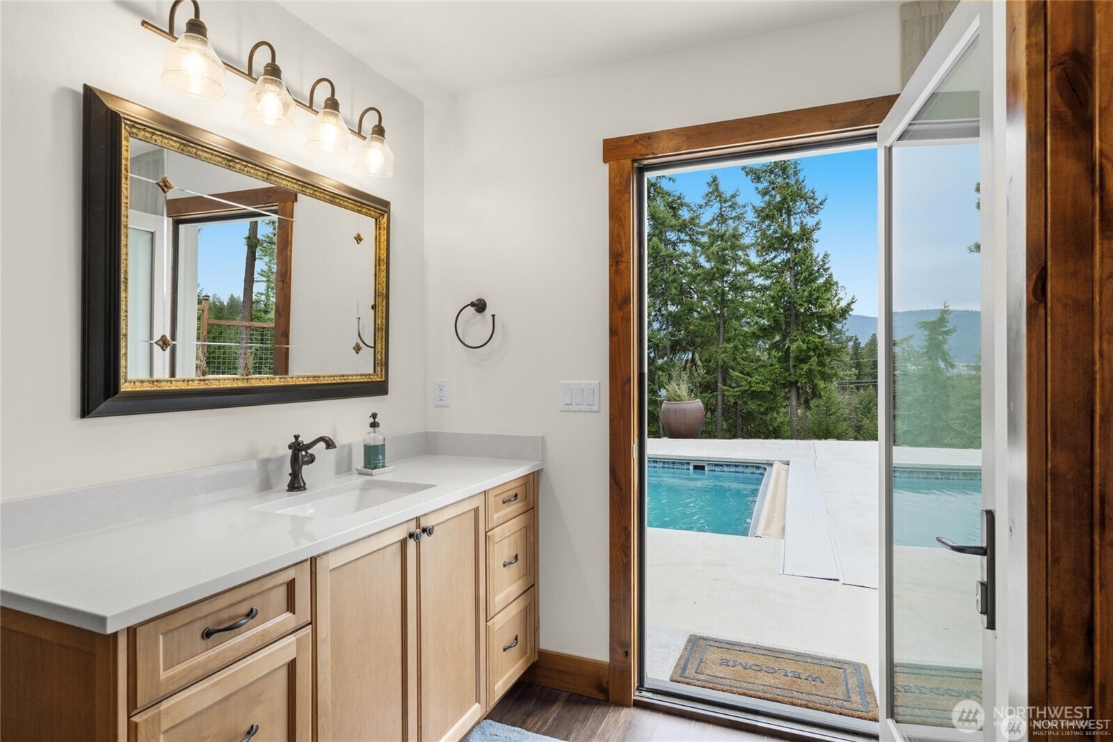 421 Meadow Ridge Drive Property Photo 26