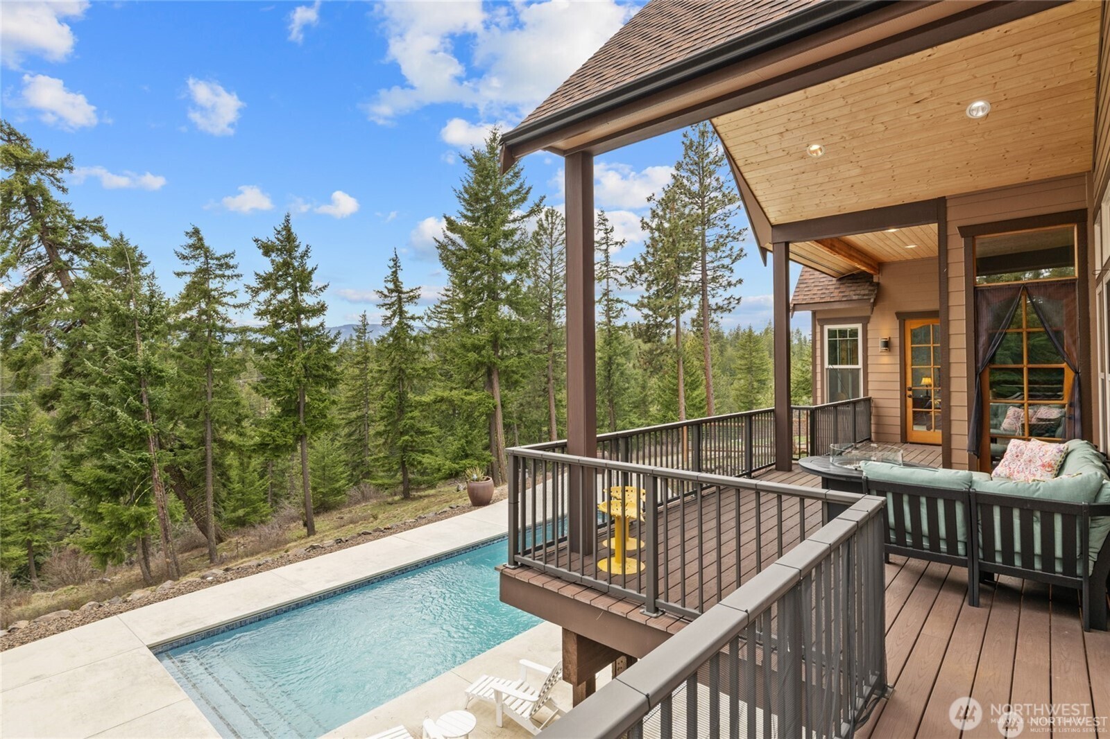 421 Meadow Ridge Drive Property Photo 31