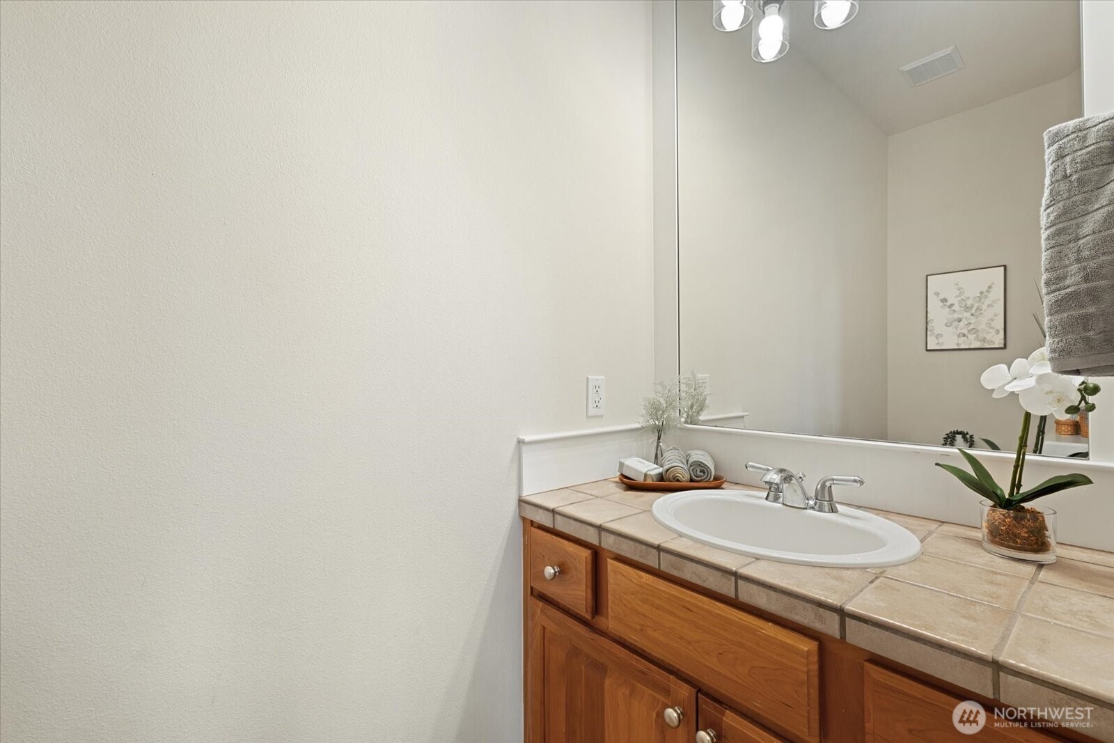 7717 Greenridge Court Property Photo 9