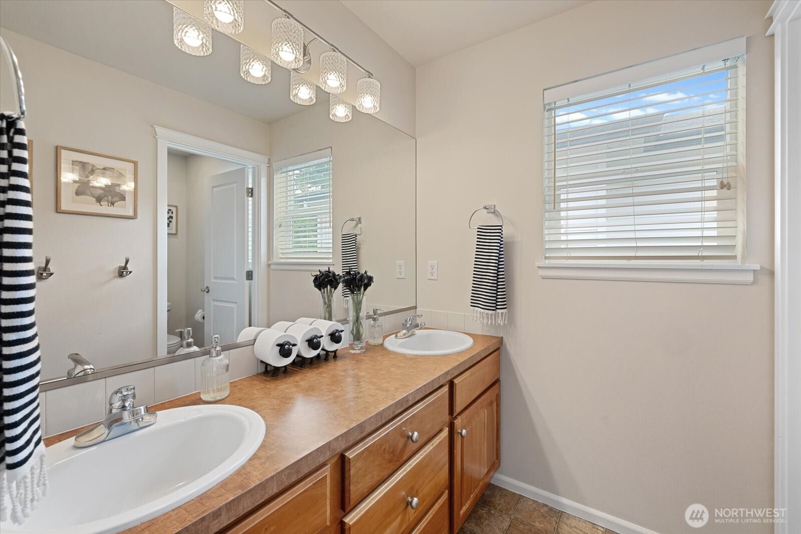 7717 Greenridge Court Property Photo 19