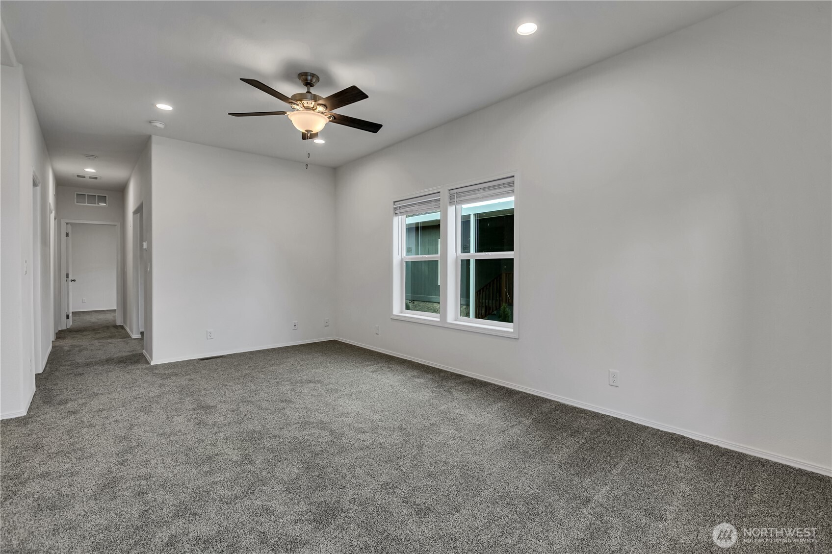 1111 Archwood Drive 500 Property Photo 5