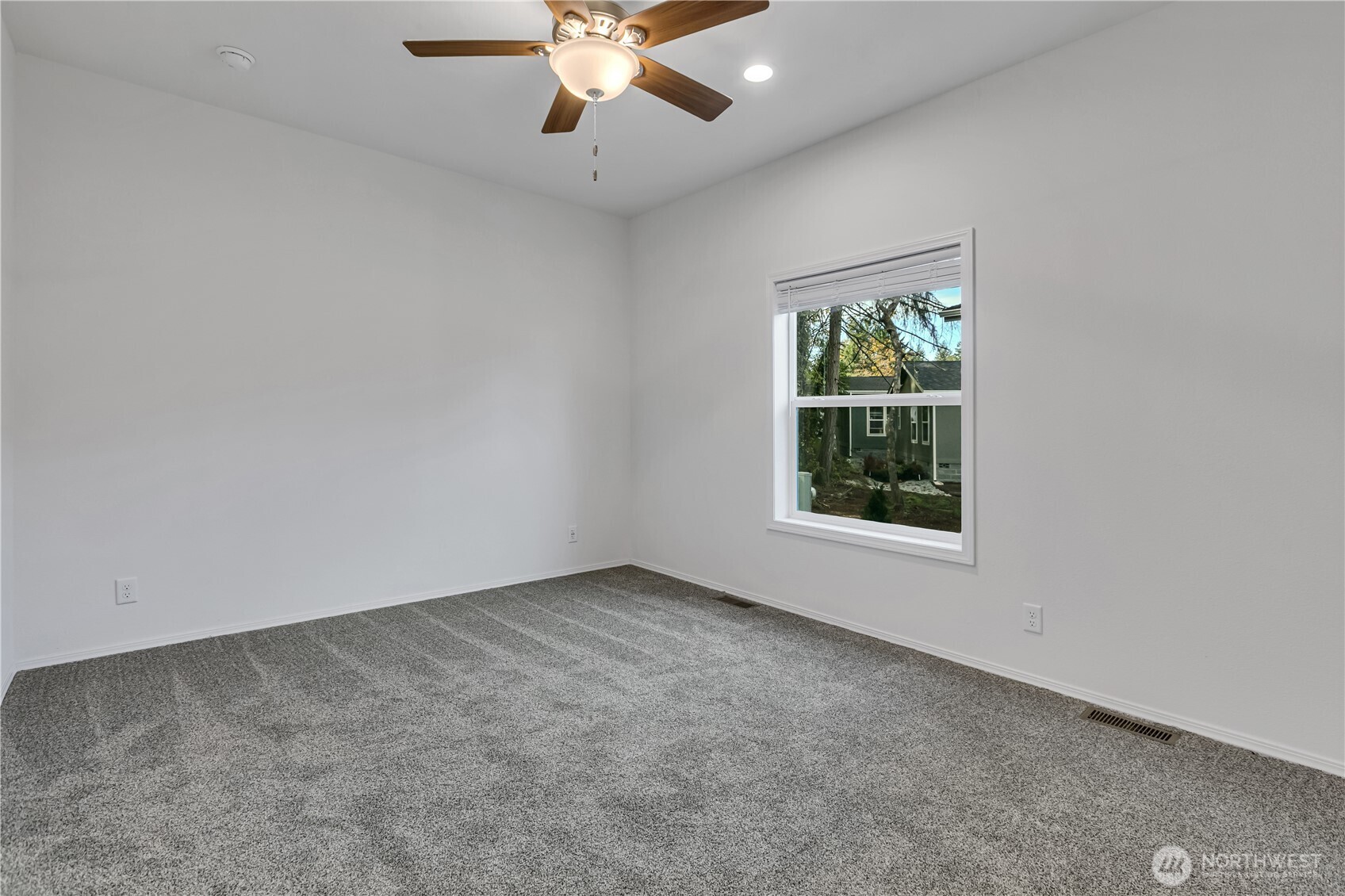 1111 Archwood Drive 500 Property Photo 17