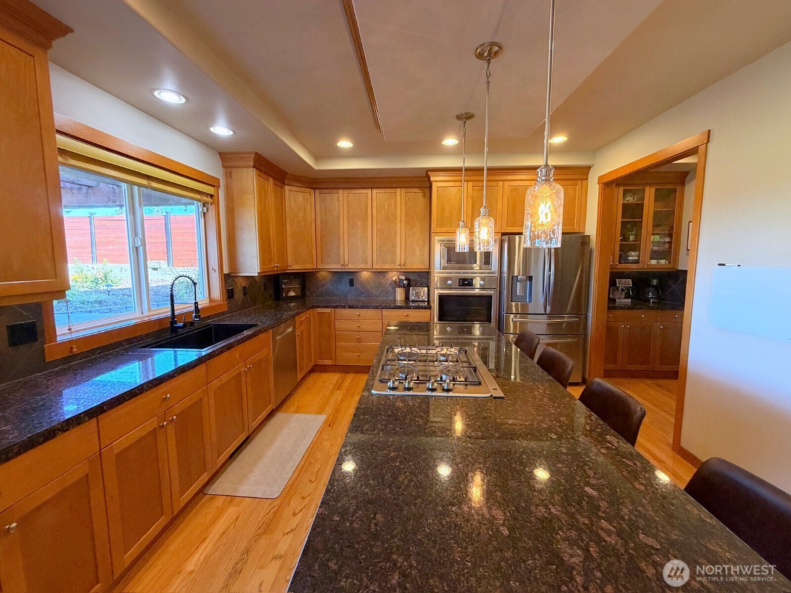 9207 28th Street Ct Property Photo 2