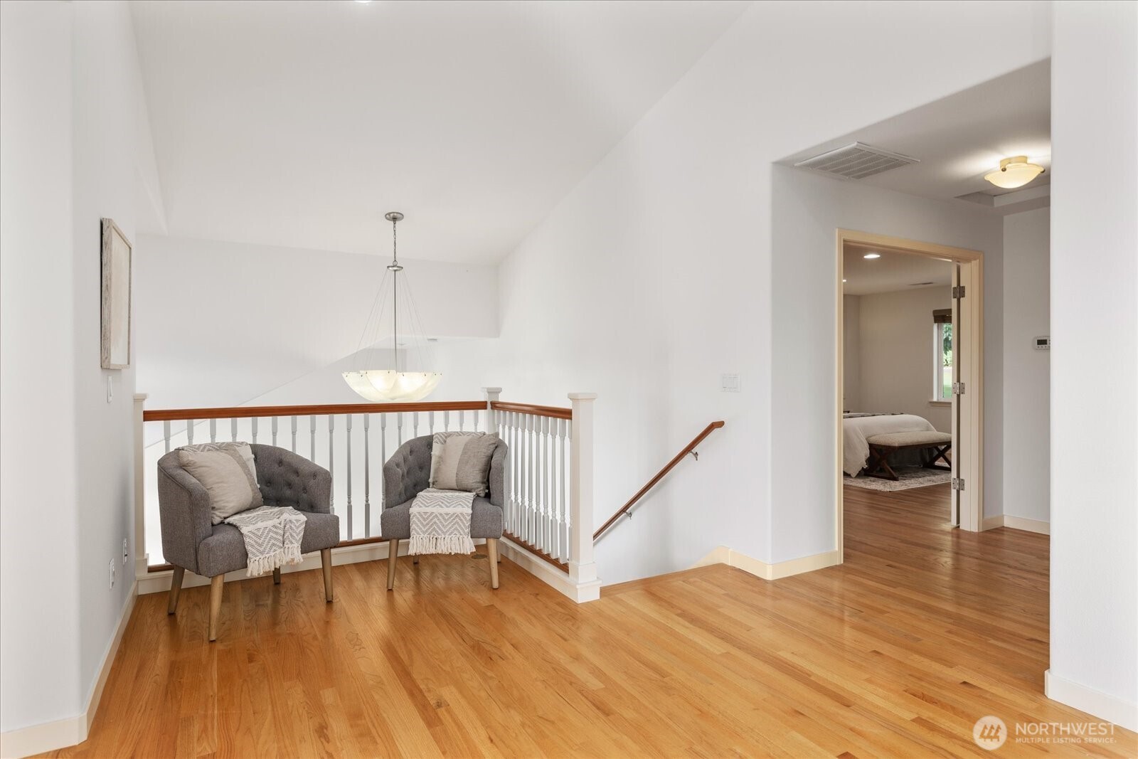 18433 Hawksview Drive Property Photo 21