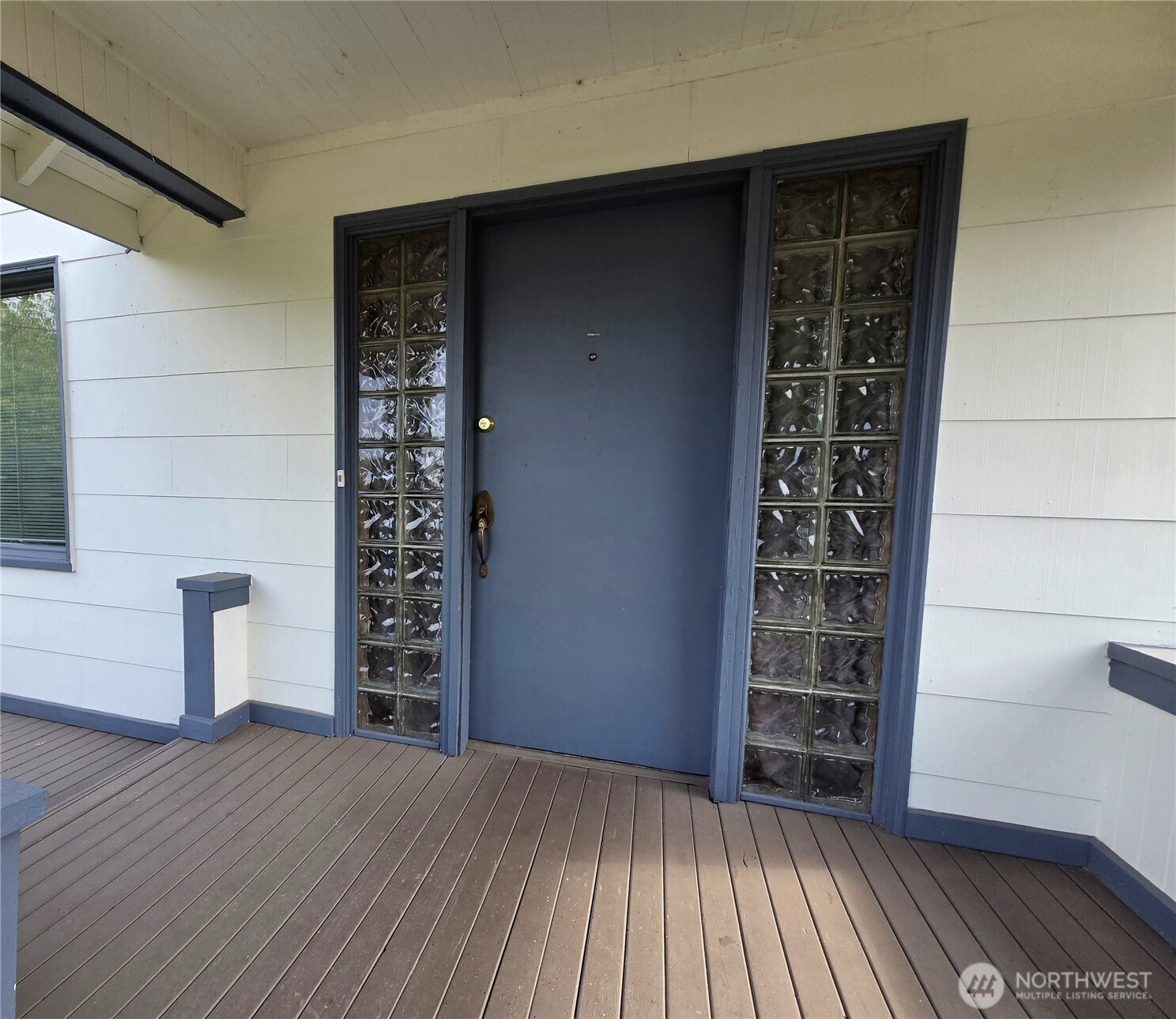 448 Pelly Avenue Property Photo 2