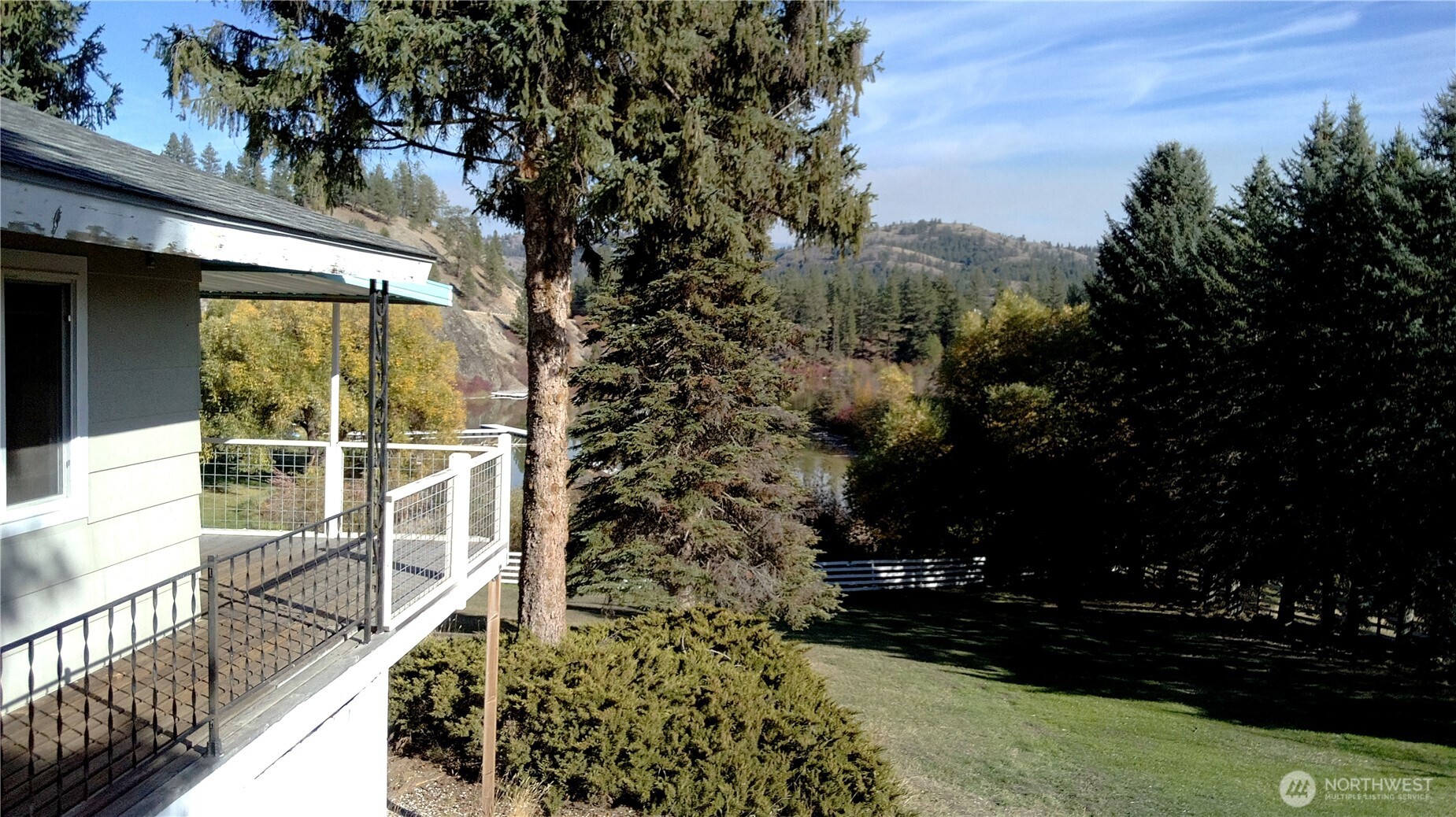 7 N Lake Lane Property Photo 24