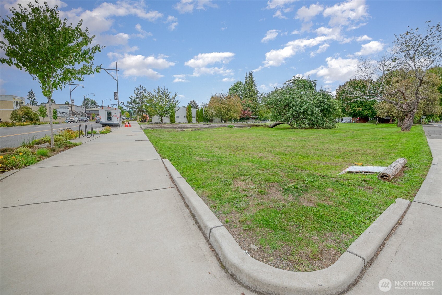 4466 Tolt Avenue Property Photo 4