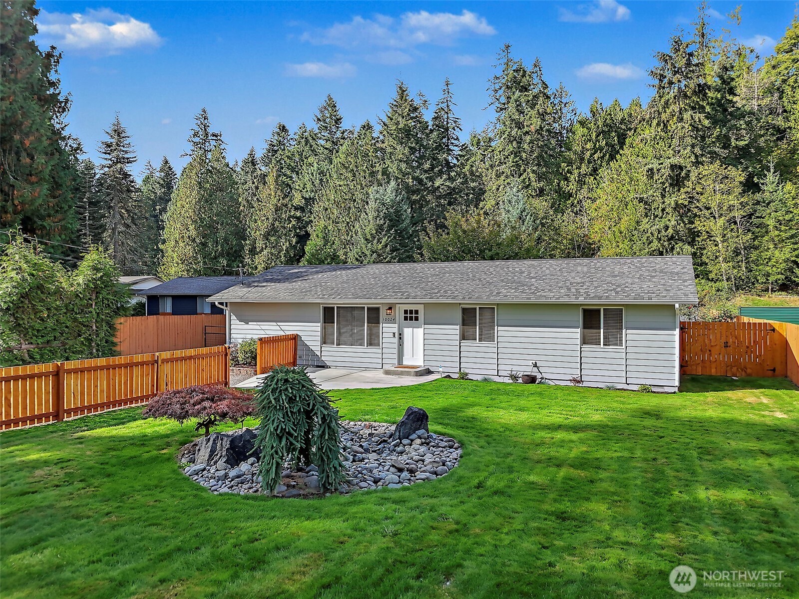 10024 Angeline Road Property Photo 2