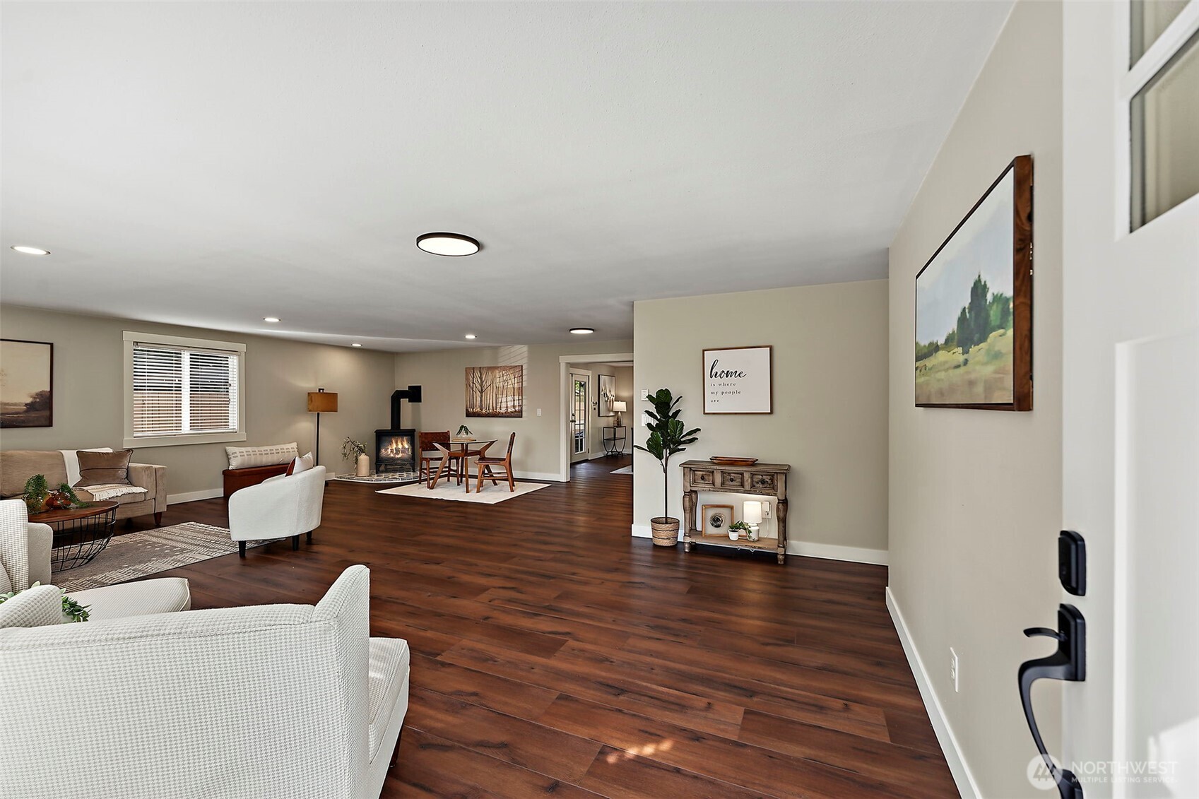 10024 Angeline Road Property Photo 5