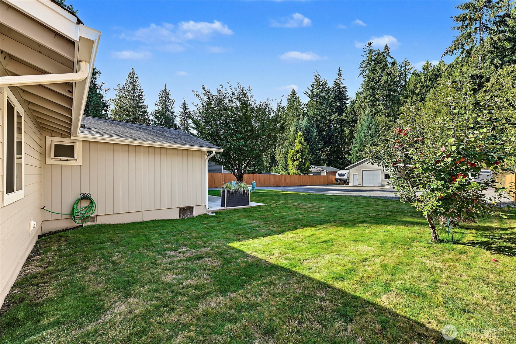 10024 Angeline Road Property Photo 30