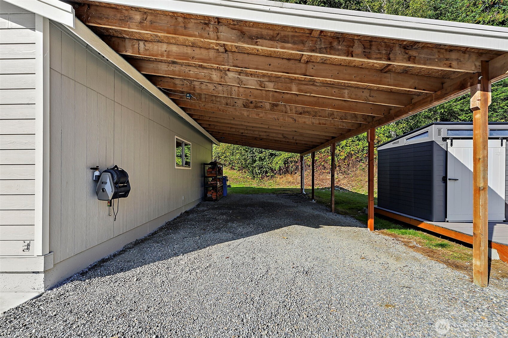 10024 Angeline Road Property Photo 32