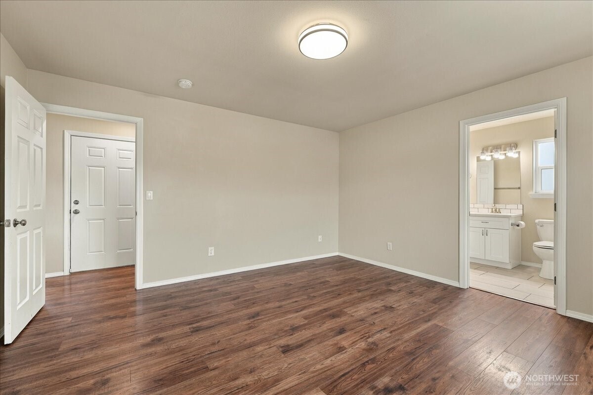 405 Ridgewood Drive Property Photo 23