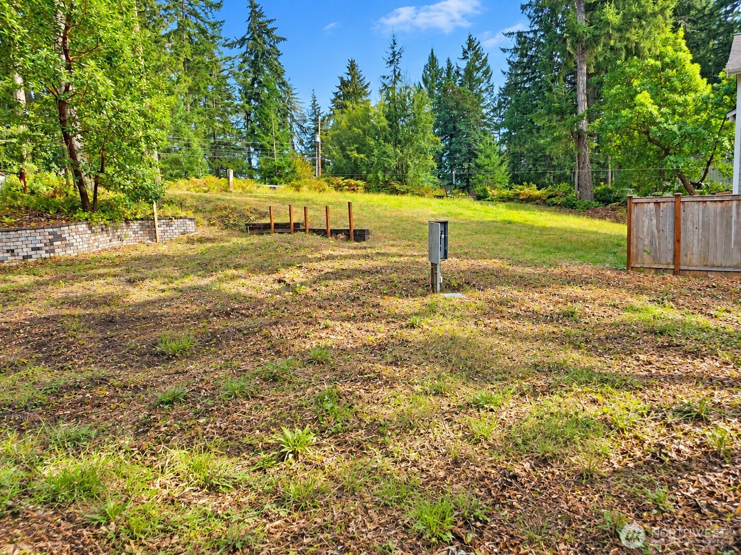 1614 190th Avenue Property Photo 4