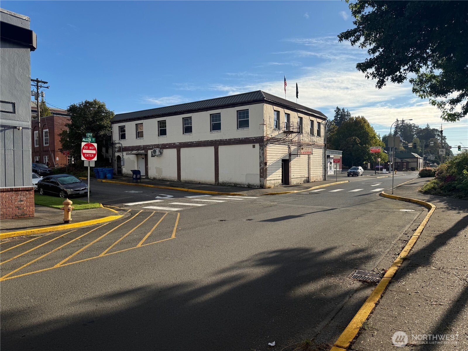 301 Allen Street Property Photo 1