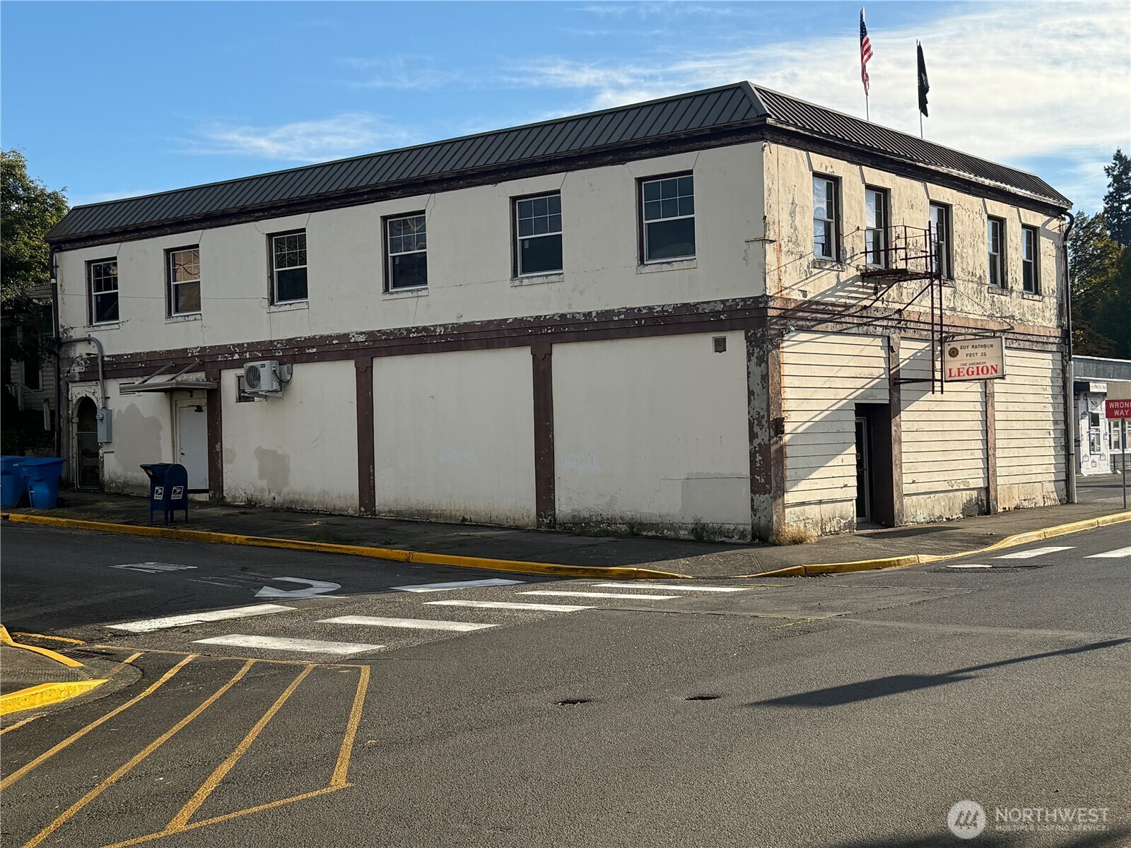 301 Allen Street Property Photo 2