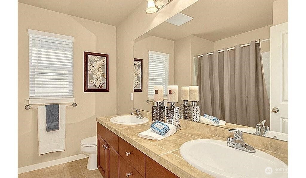 16652 Ne 120th Street Property Photo 7