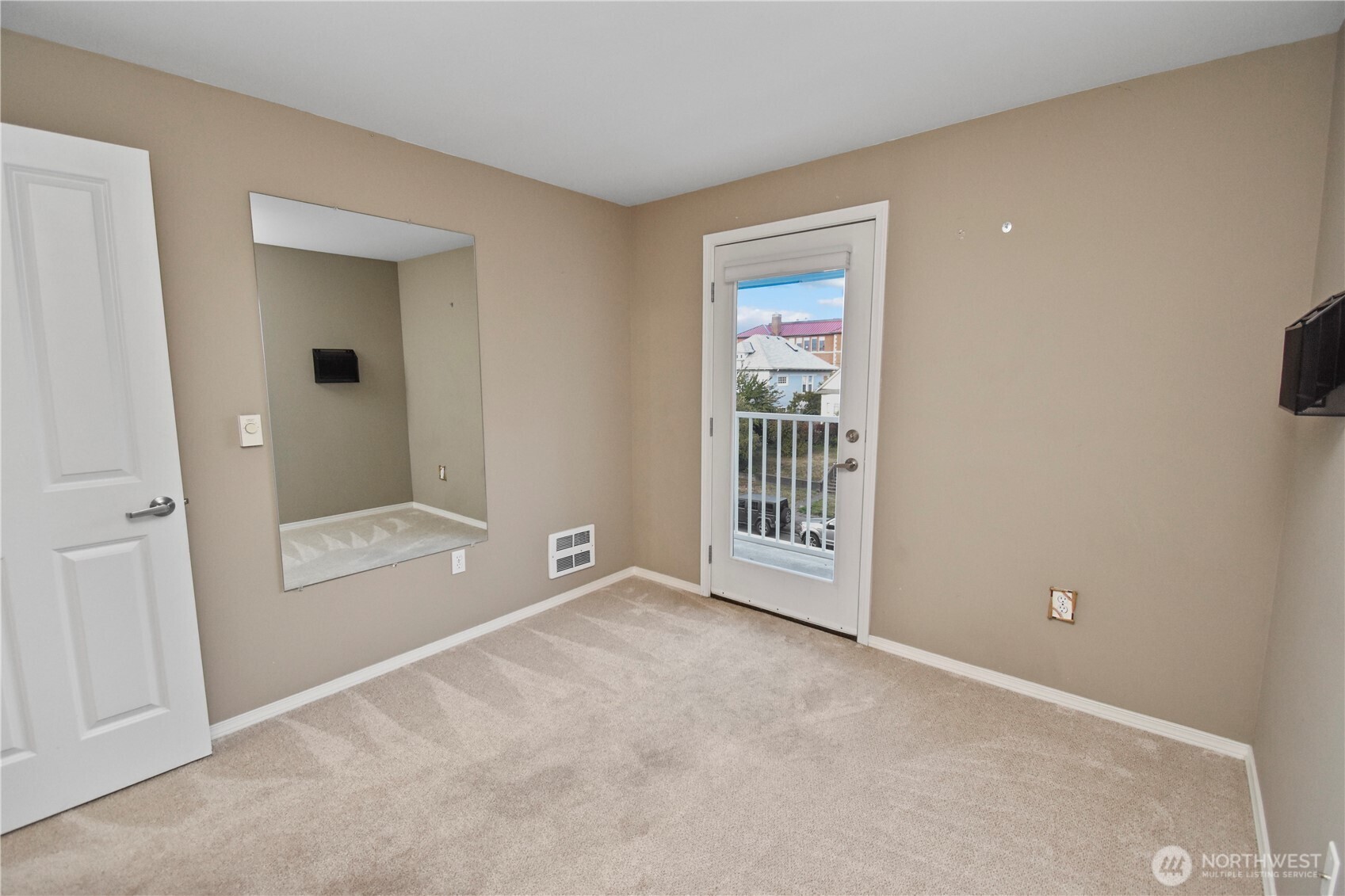 2522 Rucker Avenue 408 Property Photo 28