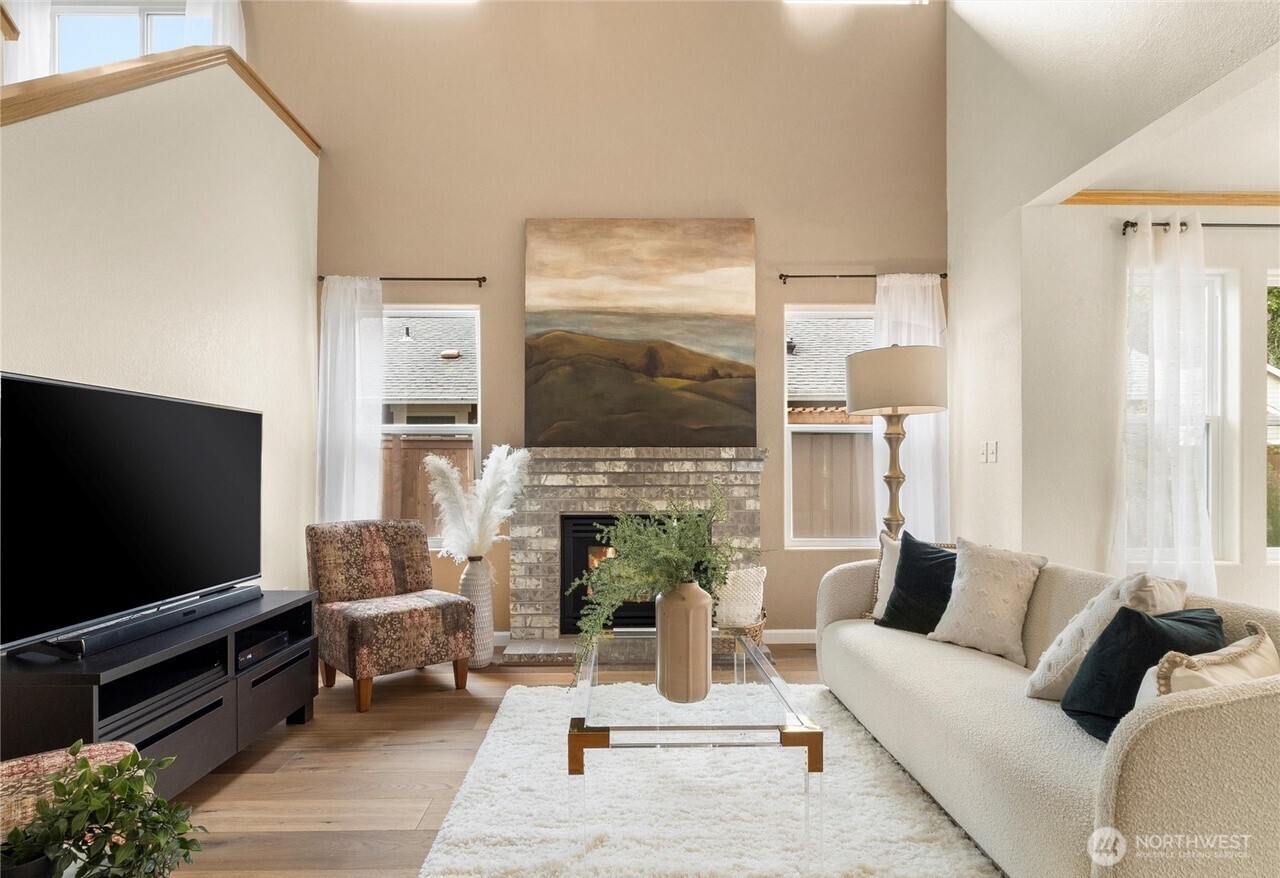 5536 Cricket Lane Property Photo 3