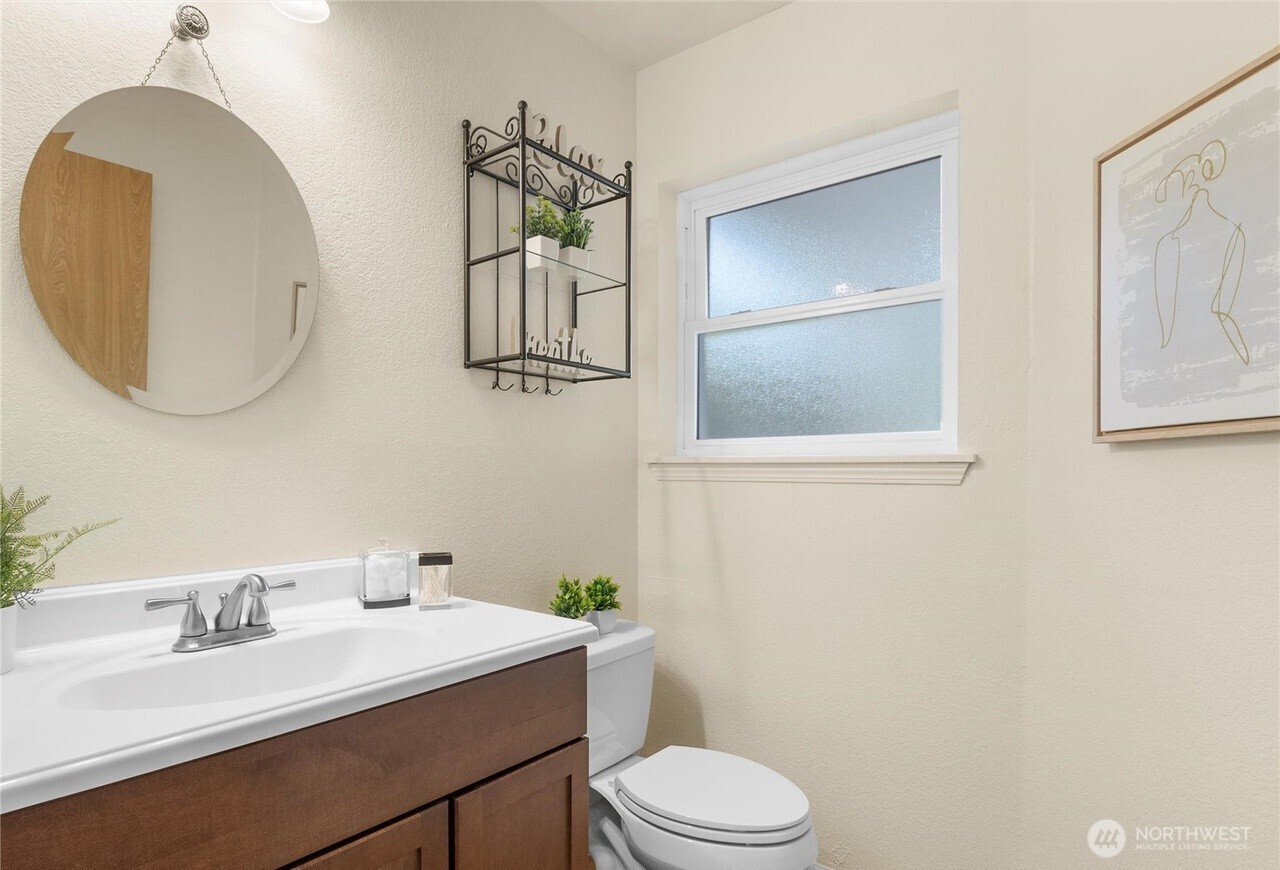 5536 Cricket Lane Property Photo 6