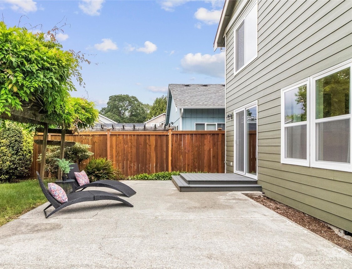 5536 Cricket Lane Property Photo 12