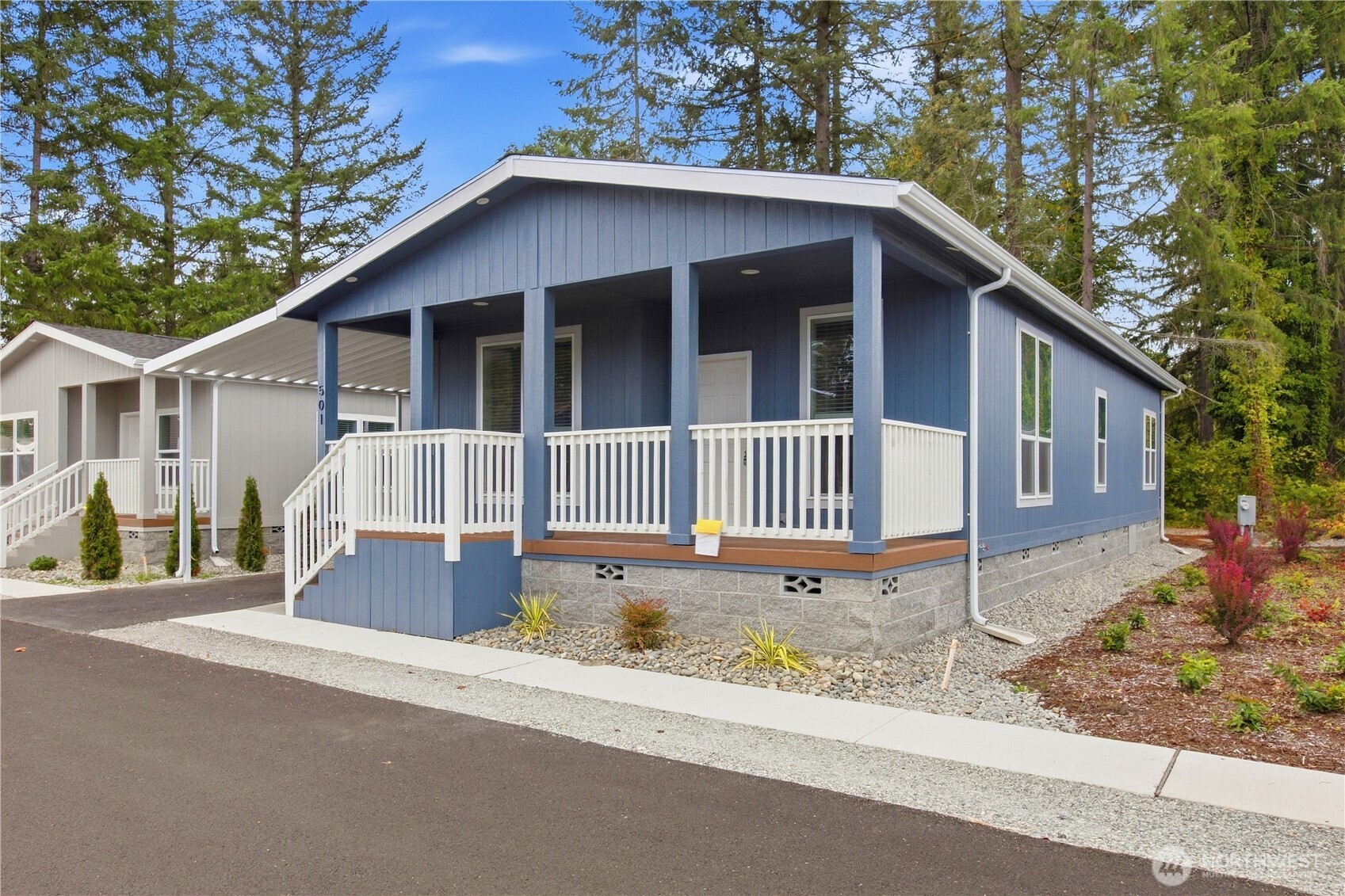 1111 Archwood Drive 501 Property Photo 1