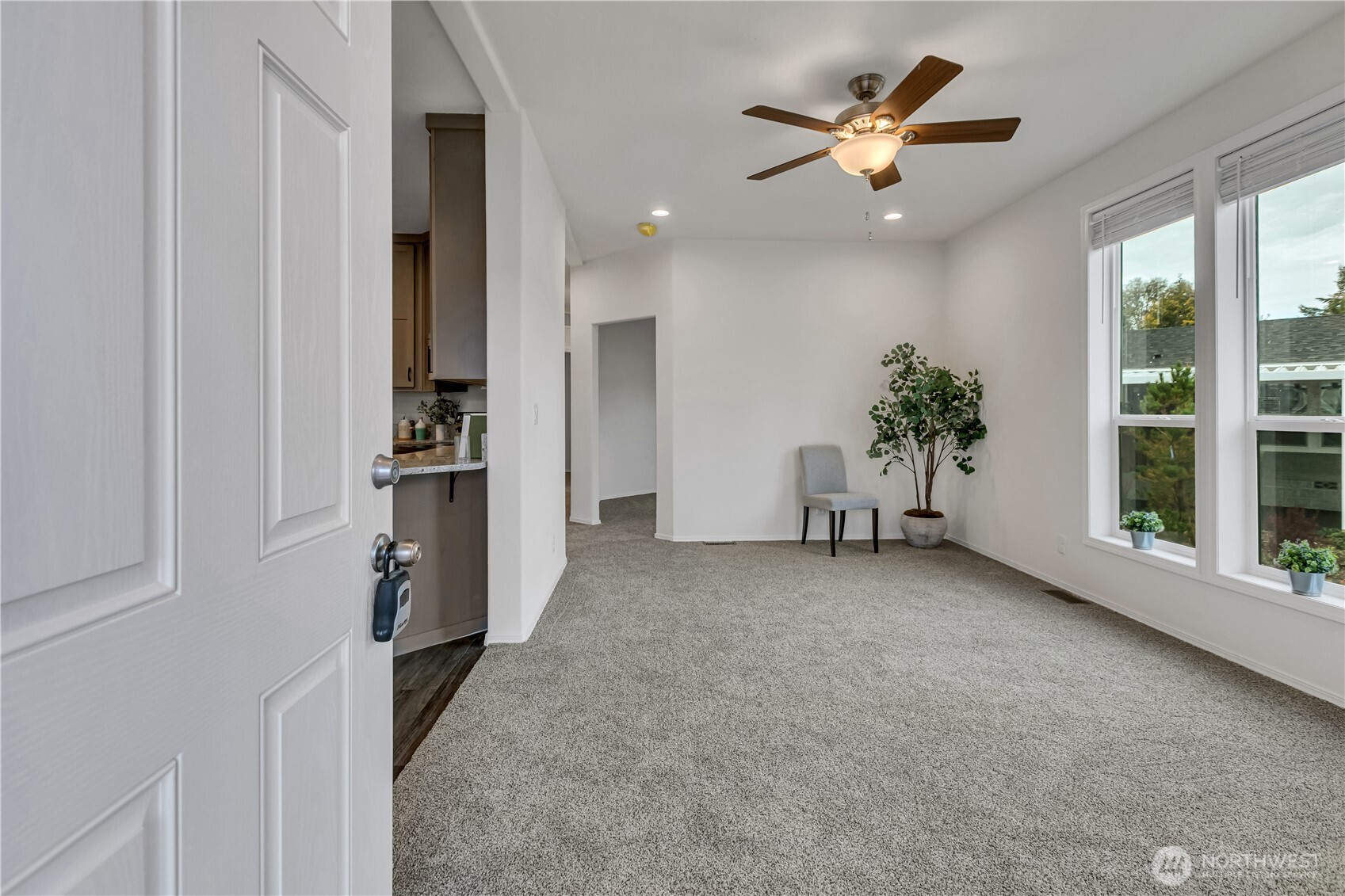 1111 Archwood Drive 501 Property Photo 5