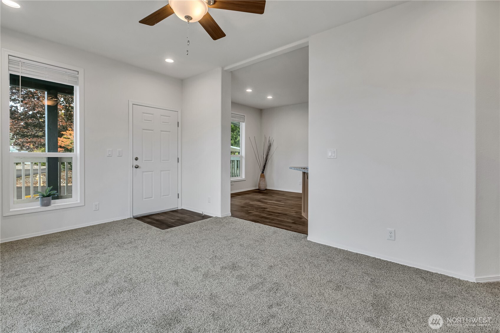 1111 Archwood Drive 501 Property Photo 8