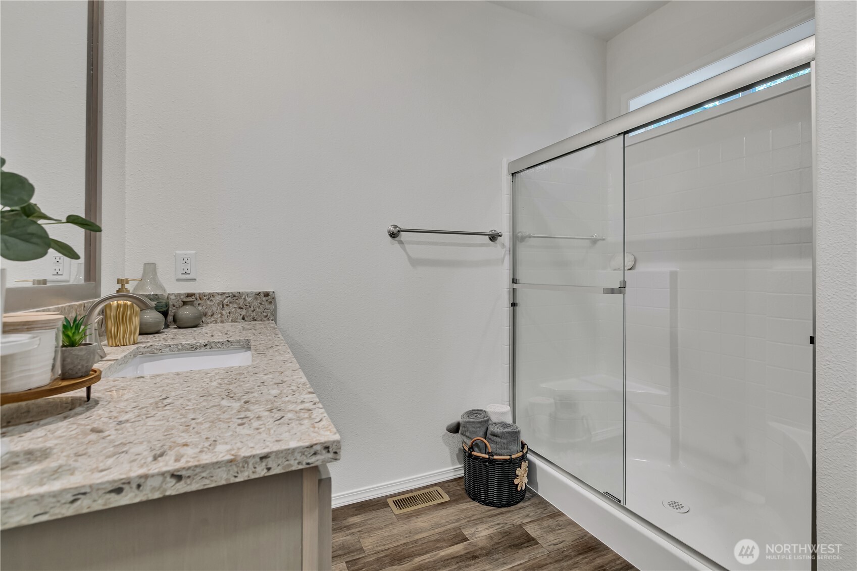 1111 Archwood Drive 501 Property Photo 21