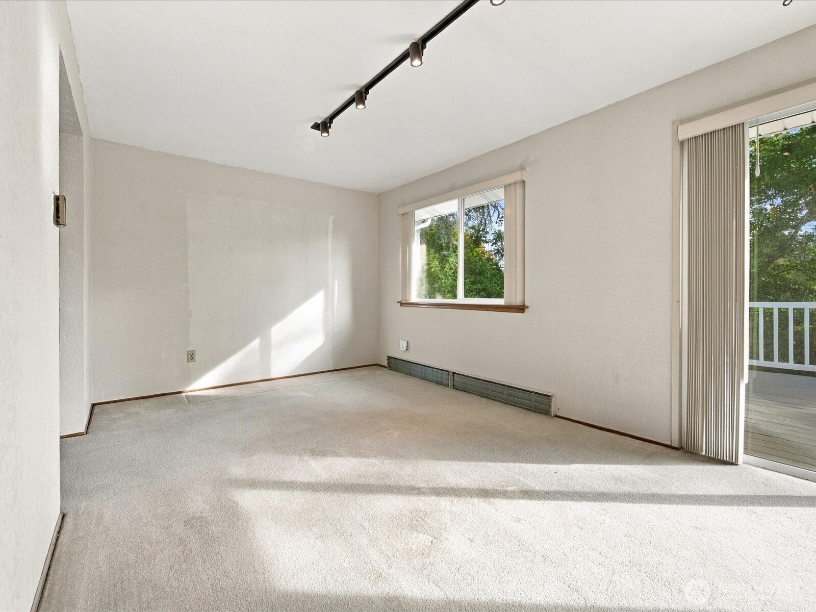 7637 Tacoma Avenue Property Photo 12