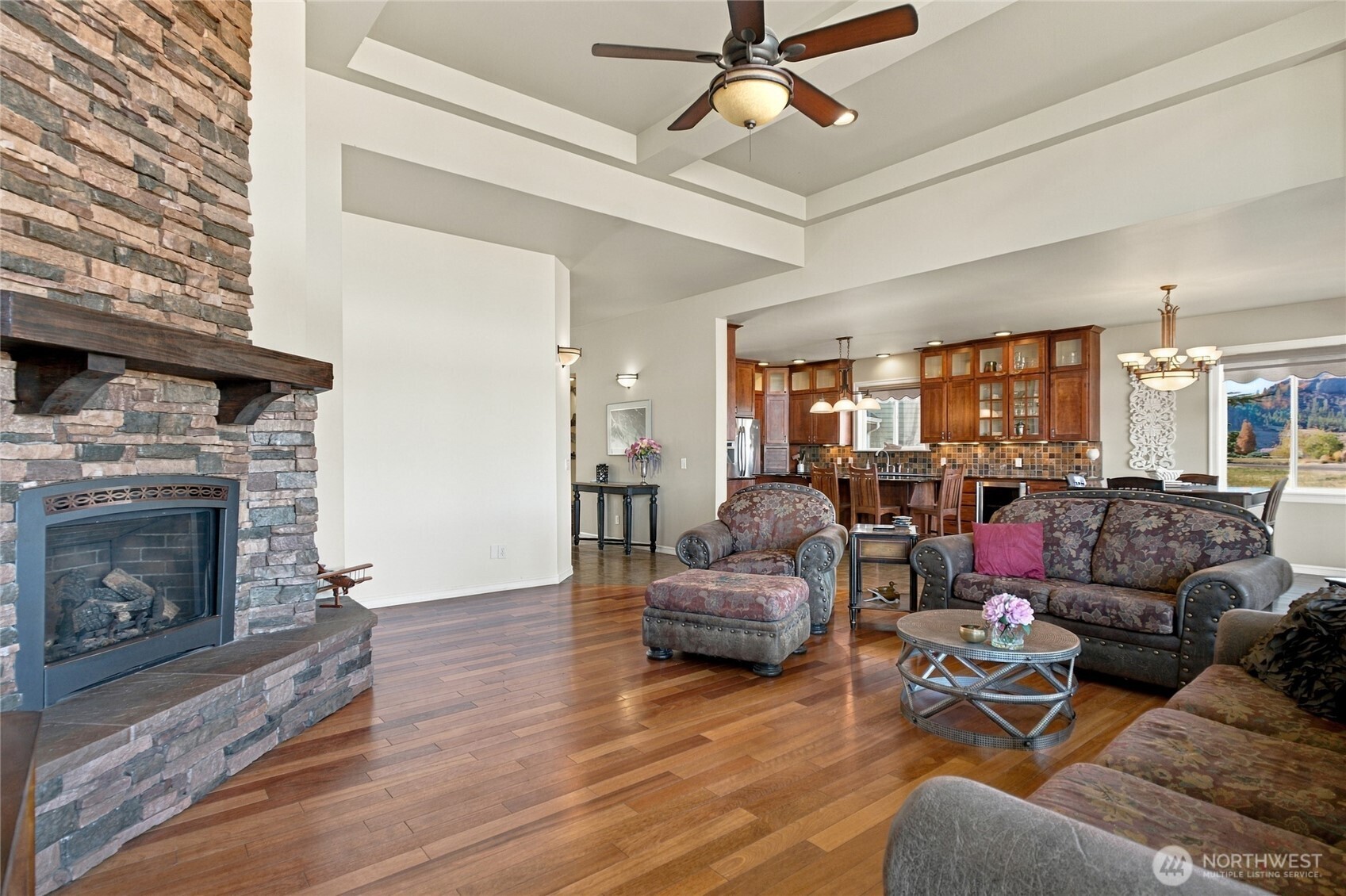 55776 Bay Area Drive Property Photo 5