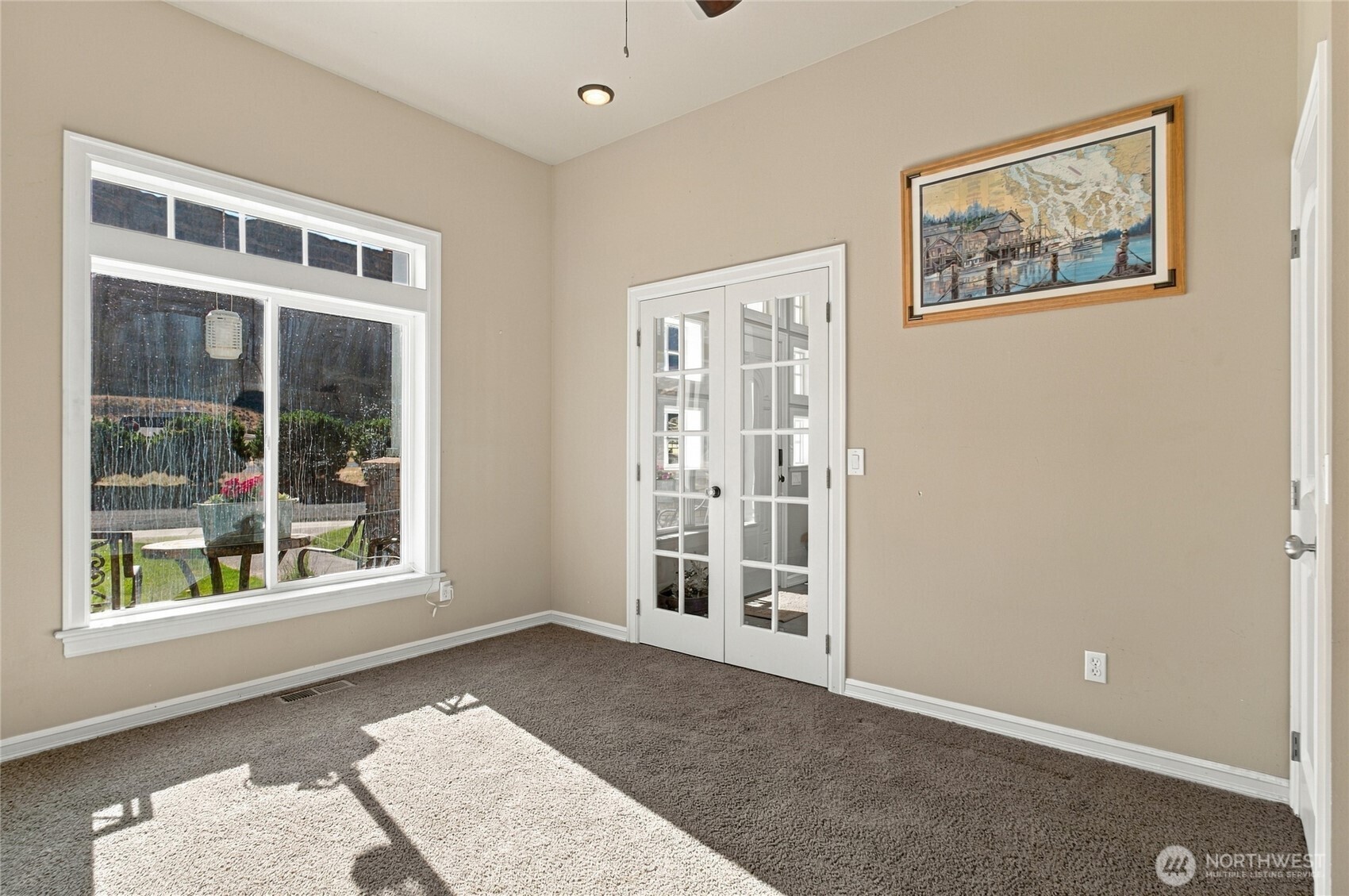 55776 Bay Area Drive Property Photo 12
