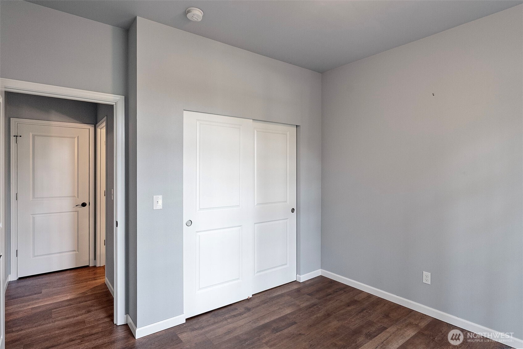 161 E Lake Forest Drive Property Photo 26